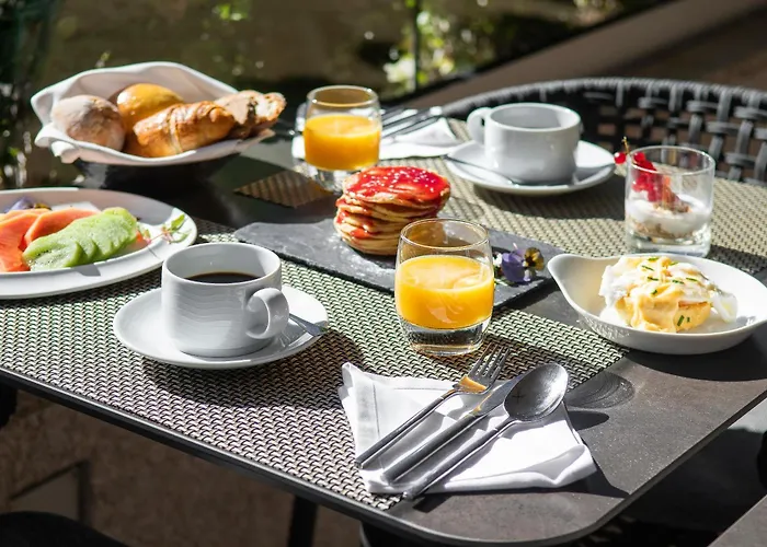 サナ メトロポリタン